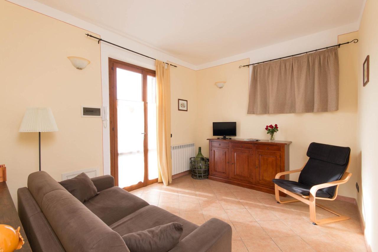 Agriturismo Podere Camollia Costalpino Luaran gambar
