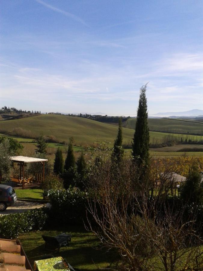 Agriturismo Podere Camollia Costalpino Luaran gambar
